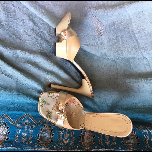 Italian Designer Casadei Shoes - Picture 2 of 5